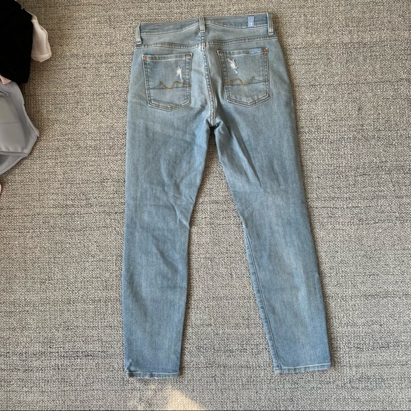 7 for all mankind jeans. Skinny Boyfriend fit. Size 24. - Picture 4 of 9